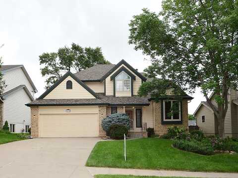 15718 Lafayette Avenue, Omaha, NE 68118