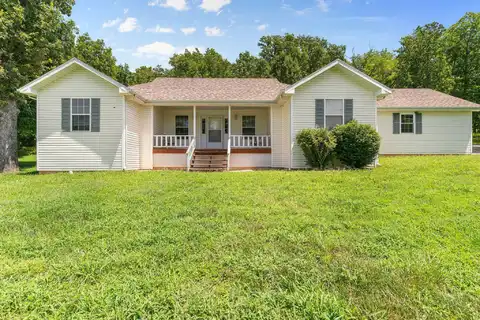 5303 N Farm Rd 75, Willard, MO 65781