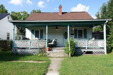 385 Mountain Ave, White Sulphur Springs, WV 24986