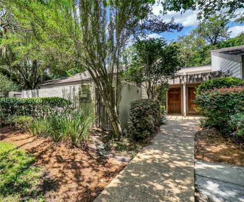 15 Calibogue Cay Road, Hilton Head Island, SC 29928