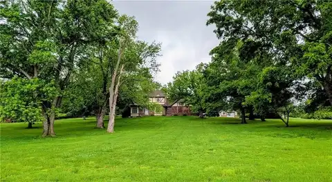 13340 Kimberly Circle, Olathe, KS 66061