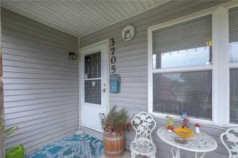 3705 Woodland Avenue, Kansas City, MO 64109