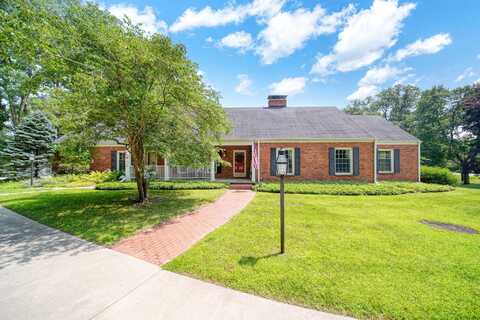 1337 Badgley Road, Jackson, MI 49203