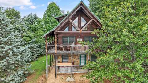 2622 Raccoon Hollow Way, Sevierville, TN 37862