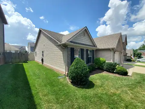 212 Christal Drive, Georgetown, KY 40324