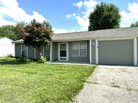3241 Glacier Drive, Lawrence, KS 66047