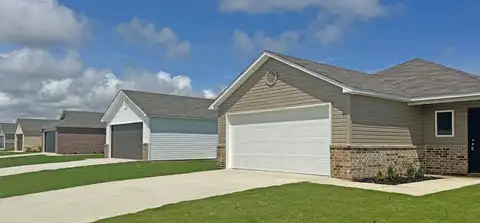 4718 Revere St, Jonesboro, AR 72404