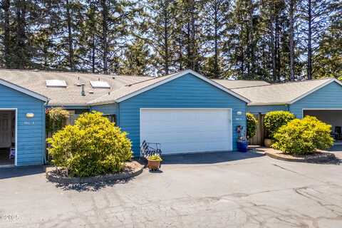 96 NW 33rd Place, Newport, OR 97365