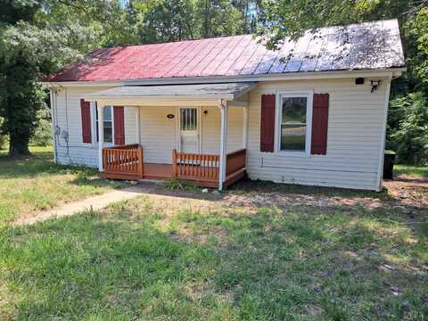 208 Lee Grant Avenue, Appomattox, VA 24522