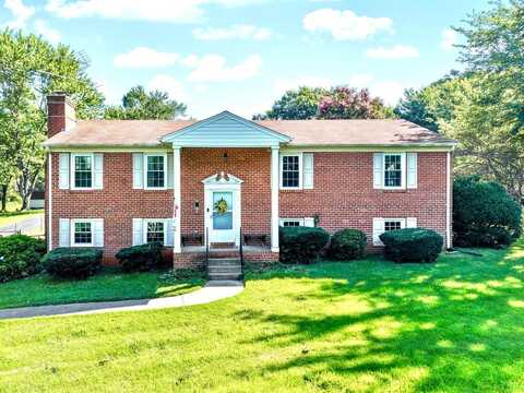 3745 Horseshoe Road, Appomattox, VA 24522