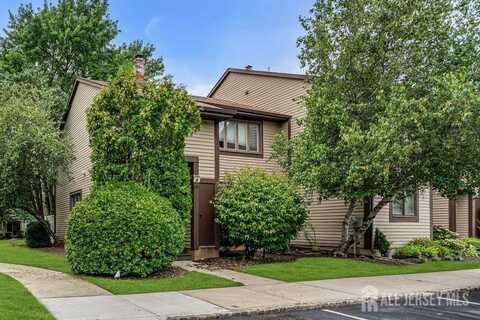 10 Chelsea Court, Parlin, NJ 08859