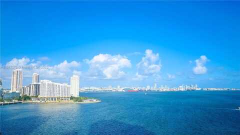 1331 Brickell Bay Dr, Miami, FL 33131