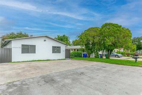 6125 SW 40th Ct, Miramar, FL 33023