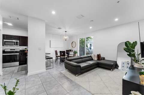 134 SE 28th Ter, Homestead, FL 33033