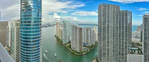 200 Biscayne Boulevard Way, Miami, FL 33131
