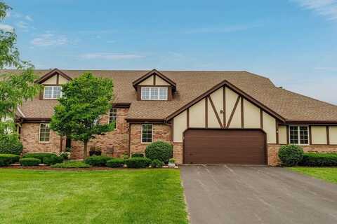 1035 Oakwood Ln, Brookfield, WI 53045