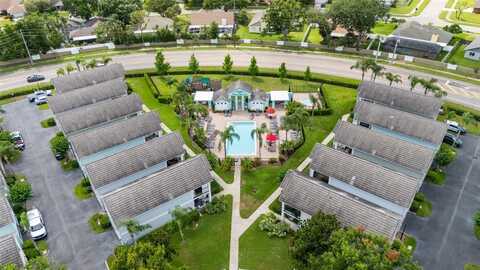 4004 BANGALOW PALM COURT, TAMPA, FL 33624