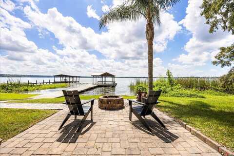 2945 LAKESHORE DRIVE, MOUNT DORA, FL 32757