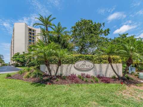 690 ISLAND WAY, CLEARWATER BEACH, FL 33767