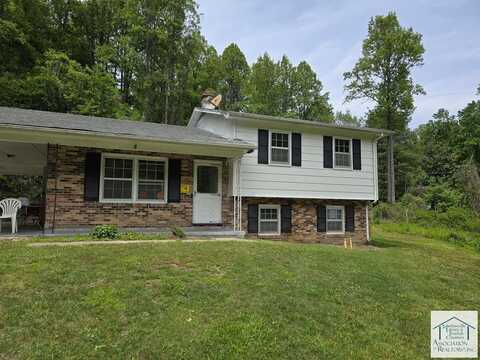 927 Carson Dr, Bassett, VA 24055