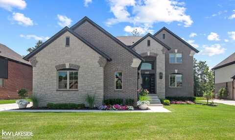 5962 Park, Washington, MI 48095