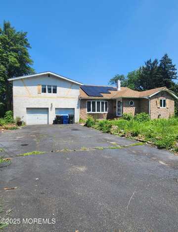 3 Roberta Drive, Middletown, NJ 07748