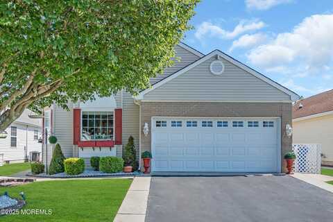 41 Winterton Drive, Toms River, NJ 08757