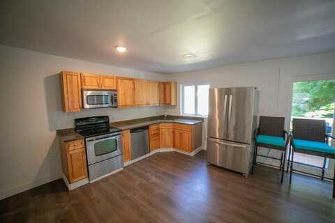 23 B Nason Street, Sanford, ME 04073