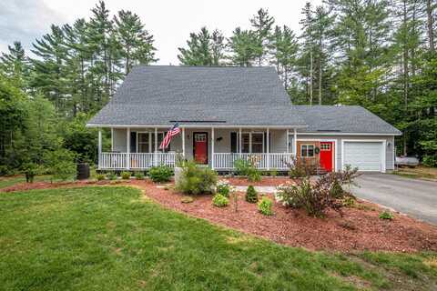 82 Christopher Street, Fryeburg, ME 04037