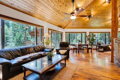 645 Wolf Creek Drive, Bigfork, MT 59911