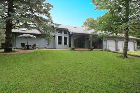 18720 Kishwaukee Valley Road, Marengo, IL 60152