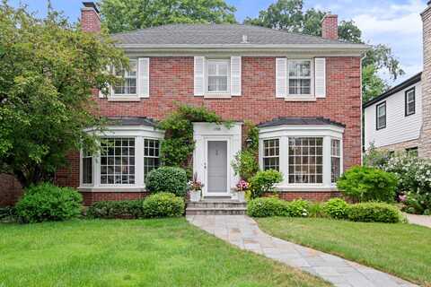 1108 S Western Avenue, Park Ridge, IL 60068