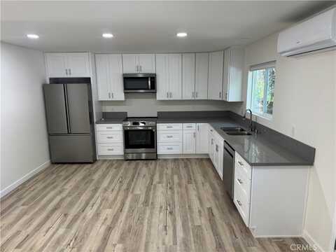 555 W California Avenue, Vista, CA 92083