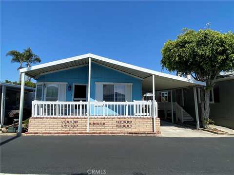 5200 Heil Avenue, Huntington Beach, CA 92649