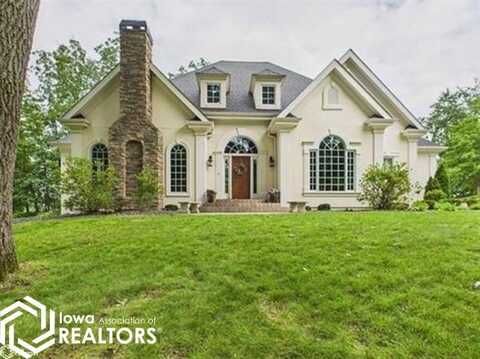 400 New Preston Drive, Oskaloosa, IA 52577