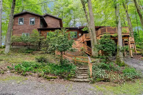 265 Paradise Circle, Morgantown, WV 26508