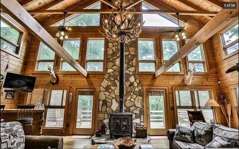 1427 Cherry Lake Drive, Blue Ridge, GA 30513
