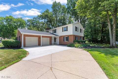 2347 Wagon Trail Street NE, Massillon, OH 44646