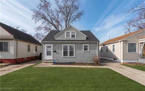 4492 W 170th Street, Cleveland, OH 44135