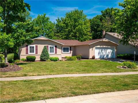 13638 Tradewinds Drive, Strongsville, OH 44136