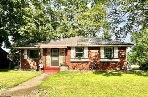 715 S Bodmer Avenue, Strasburg, OH 44680