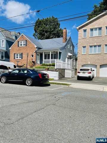 411 Elm Street 2, Kearny, NJ 07032