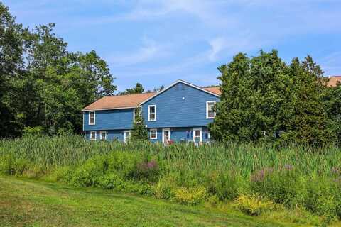 69 Stonegate Lane, Derry, NH 03038