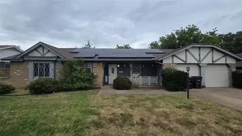 3412 Walton Avenue, Fort Worth, TX 76133