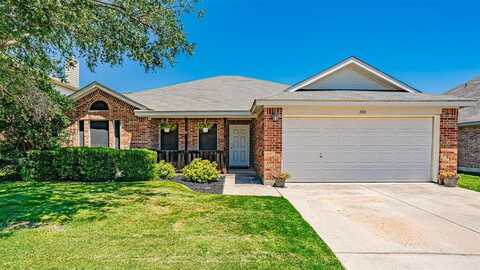308 Vista Way Drive, Saginaw, TX 76179
