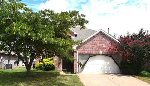 4648 Cool Ridge Court, Fort Worth, TX 76133