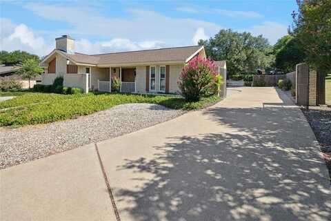 7800 Regatta Court, Fort Worth, TX 76179