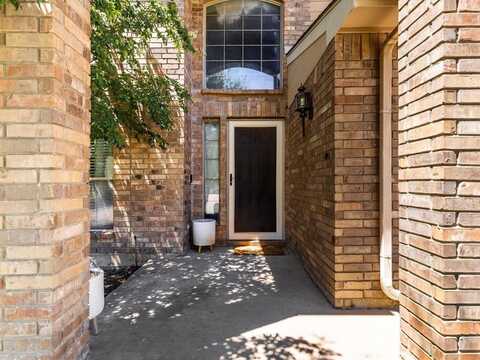 540 Bent Oak Drive, Fort Worth, TX 76131
