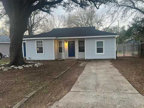 5509 James Drive, River Oaks, TX 76114