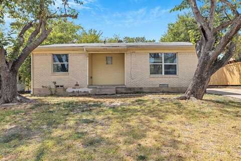 1212 Woodcrest Drive, Mesquite, TX 75149